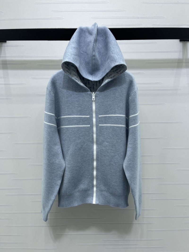 chr1st1an D10r outwear